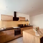 Apartment Le Serenity Spacious P4 115 M2 Parking Nîmes