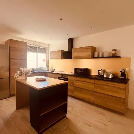 Le Serenity Spacious P4 115 M2 Parking