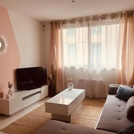 Apartment Le Serenity Spacious P4 115 M2 Parking Nîmes