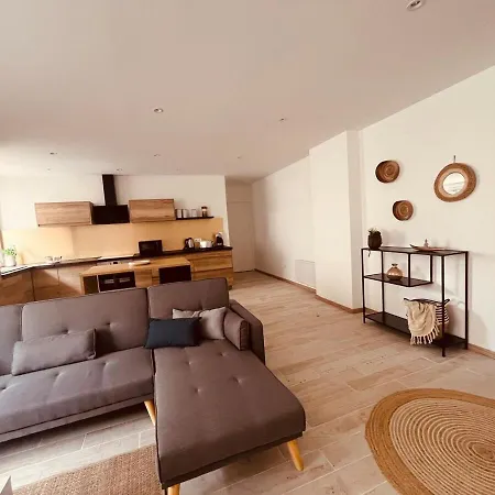 Le Serenity Spacious P4 115 M2 Parking Apartment Nîmes
